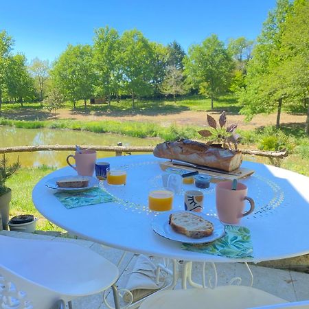 La Bastide Acomodação com café da manhã Armous-et-Cau Exterior foto