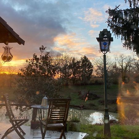 La Bastide Acomodação com café da manhã Armous-et-Cau Exterior foto